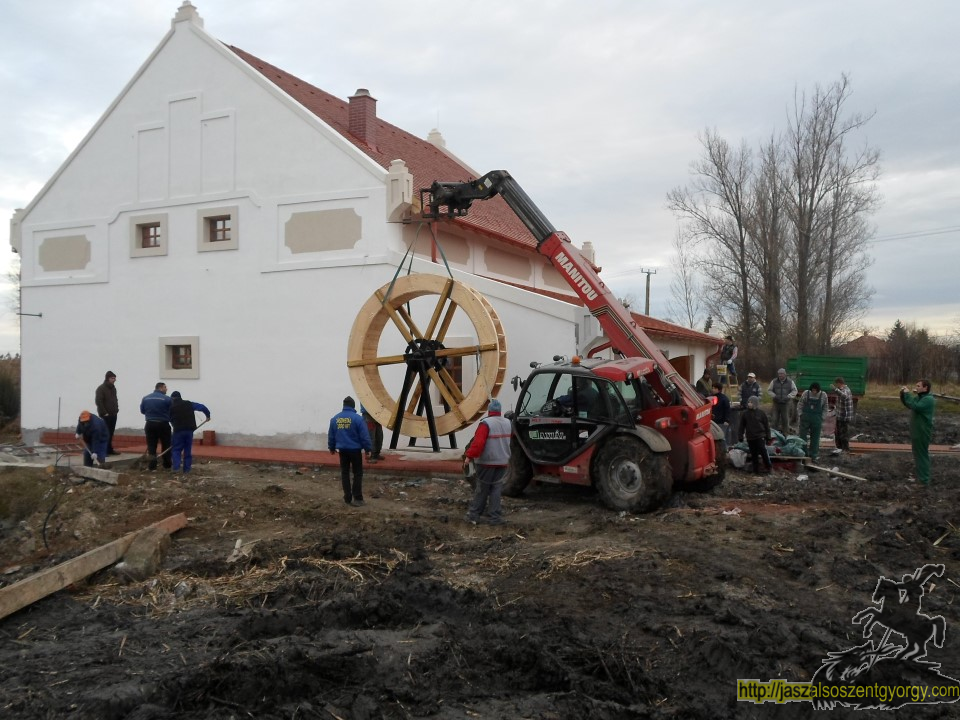 SAM_4550 (Custom).JPG