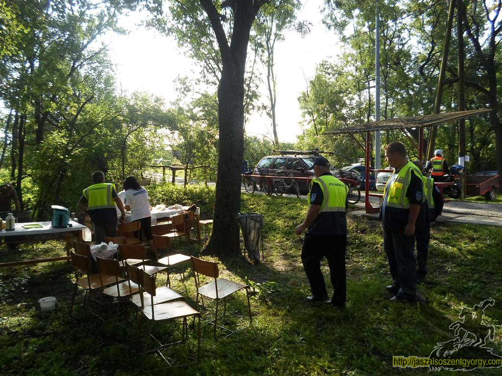 SAM_3680 (Large).JPG