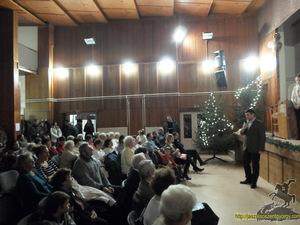 mindenki_karacsony_12.JPG
