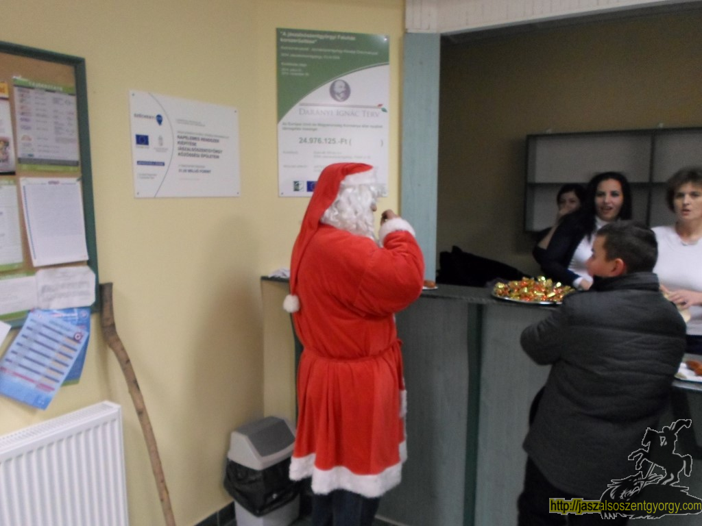mindenki_karacsony_14.JPG