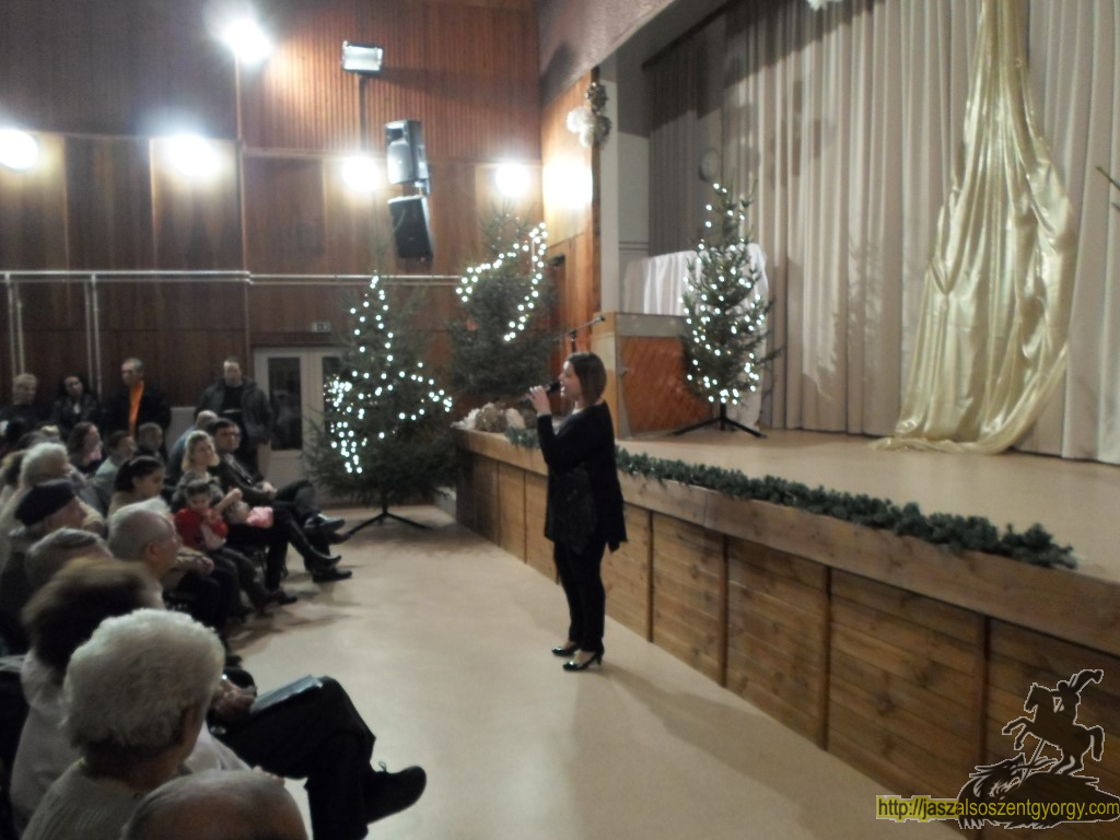 mindenki_karacsony_21.JPG
